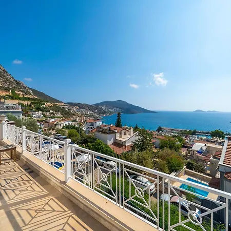 Old Town Arden Kalkan קס